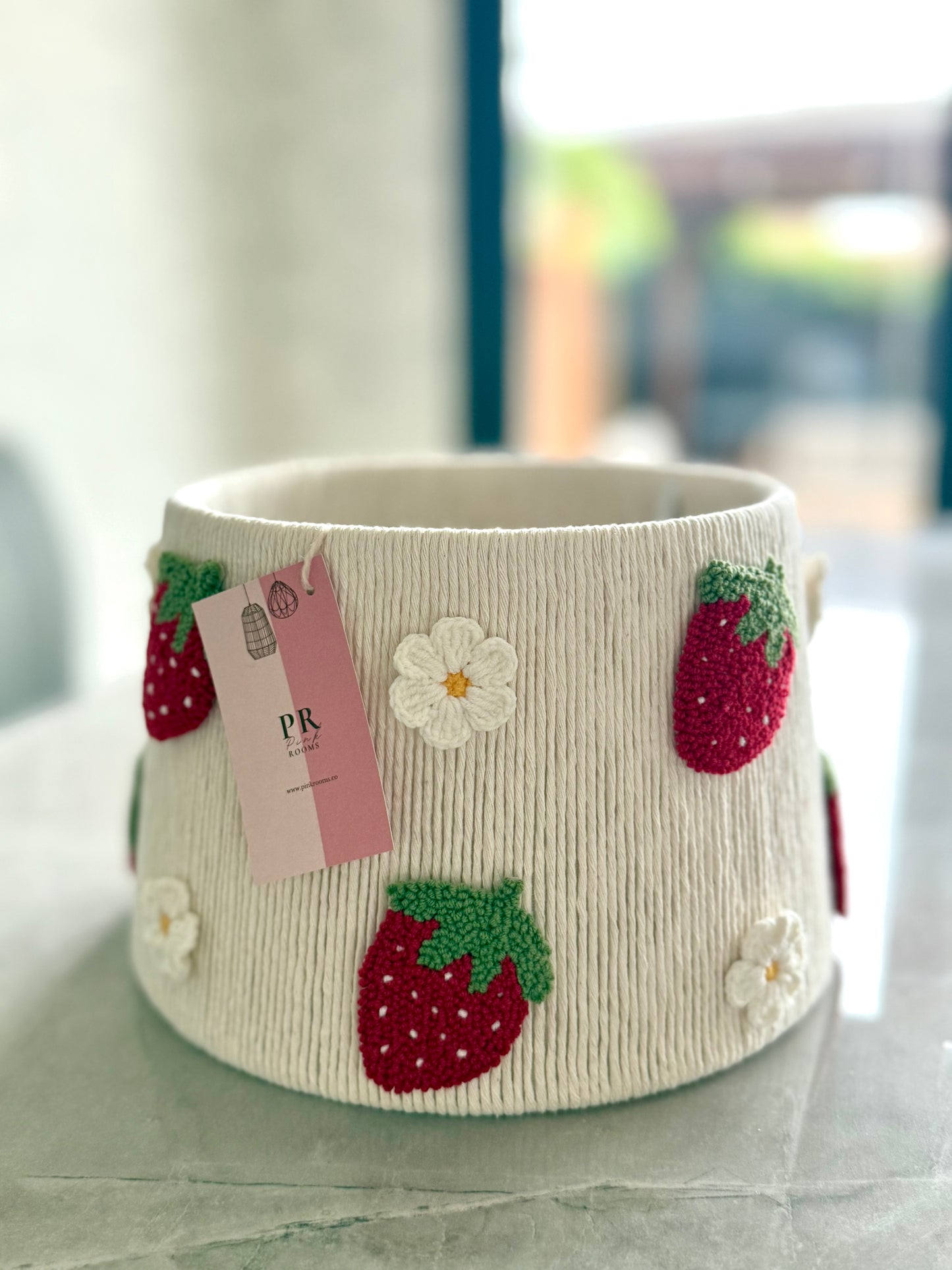 STRAWBERRY SMALL TABLE LAMP decorated with strawberries