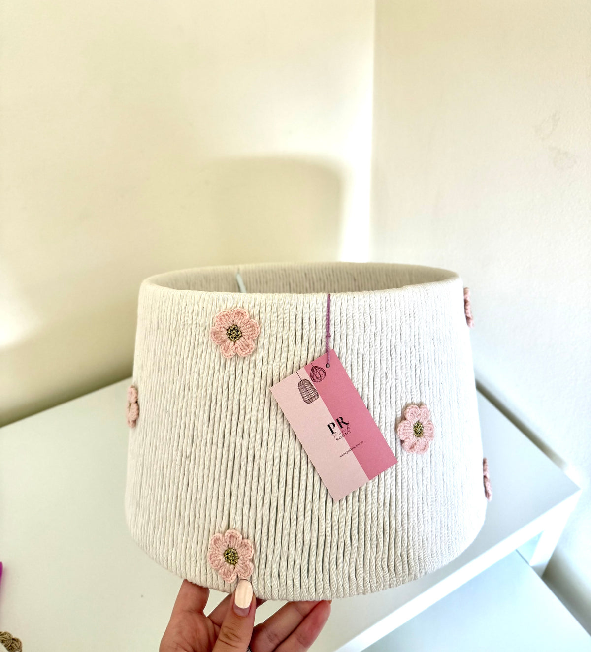 HANDMADE CROCHET FLOWER LAMPSHADE