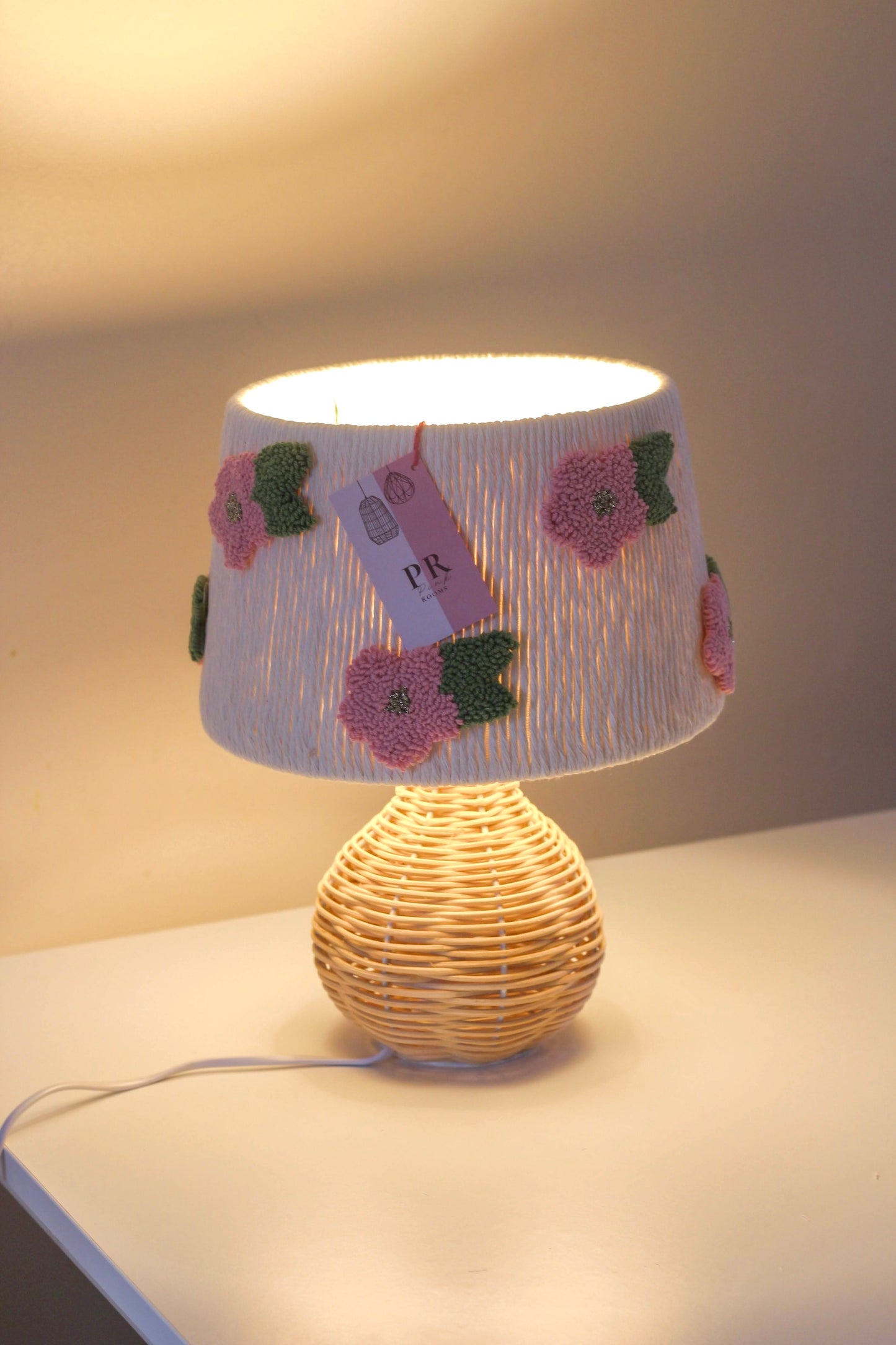 PINK FLOWER LAMP