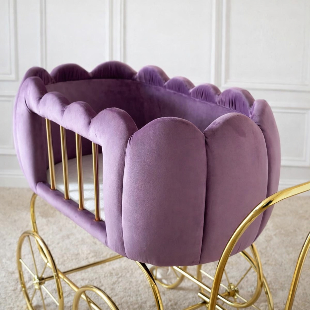 Luxury Baby Crib With Gold Wheels - Lilac