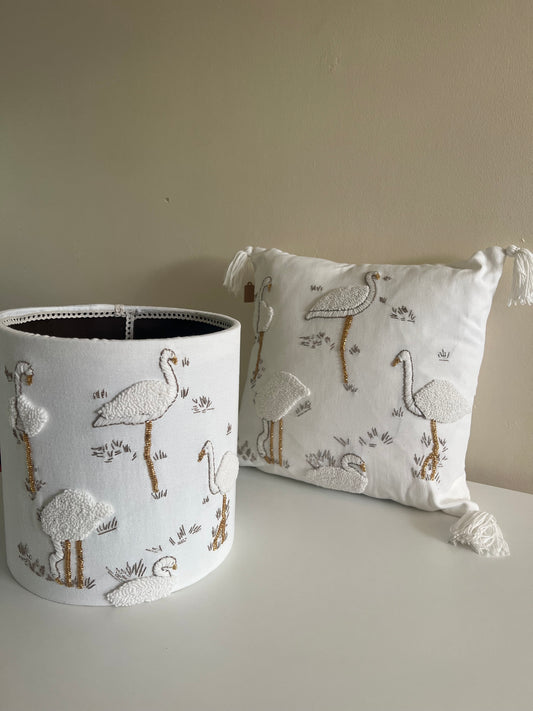 LUXURY FLAMINGO LAMP AND CUSHION COVER SET