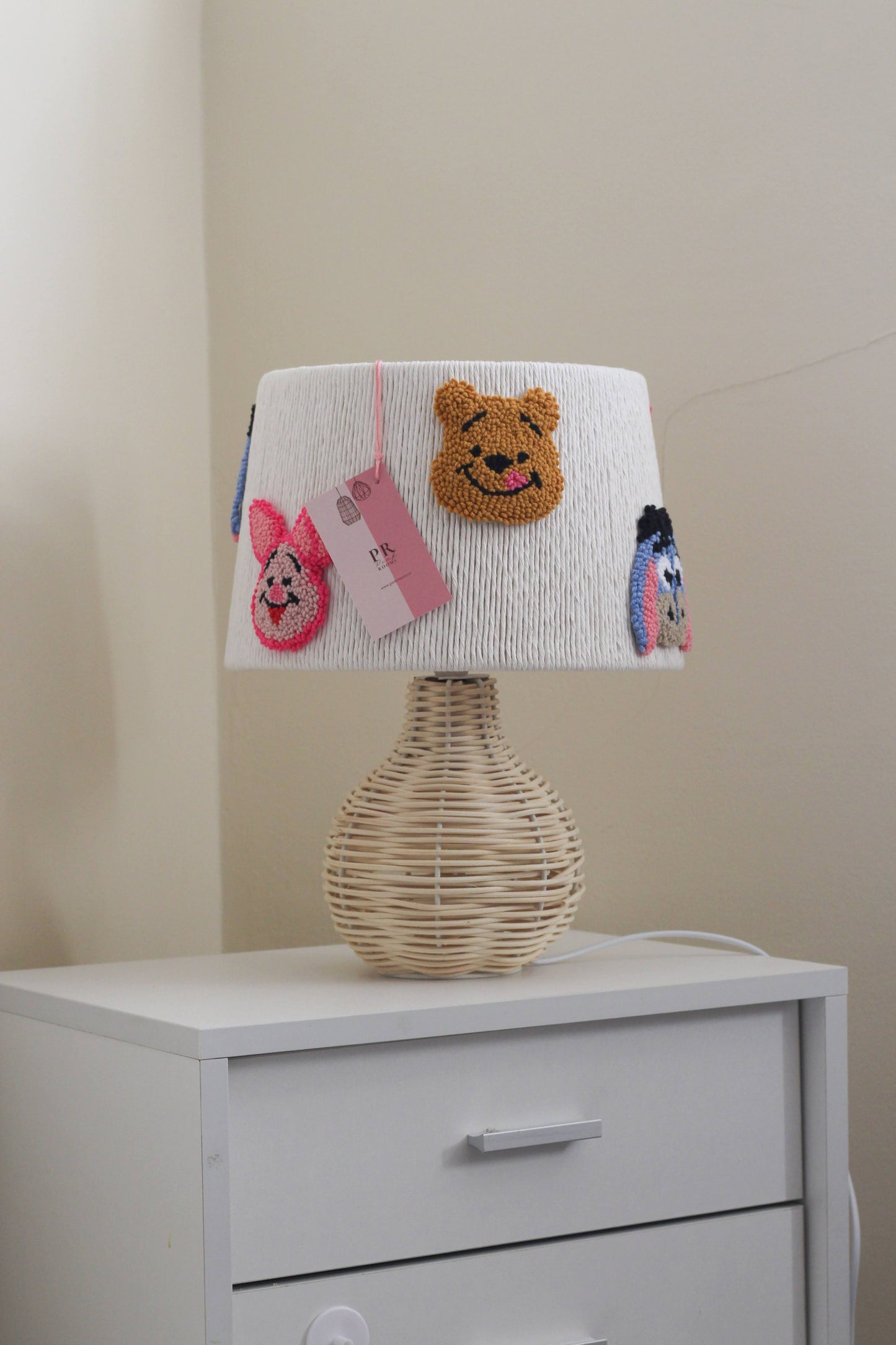 WINNIE THE POOH LAMP